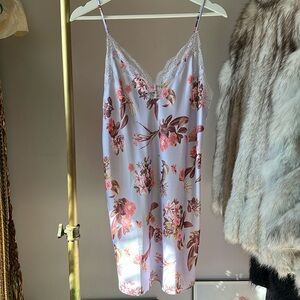 Victoria’s Secret Floral Print Slip Nightie Size Small